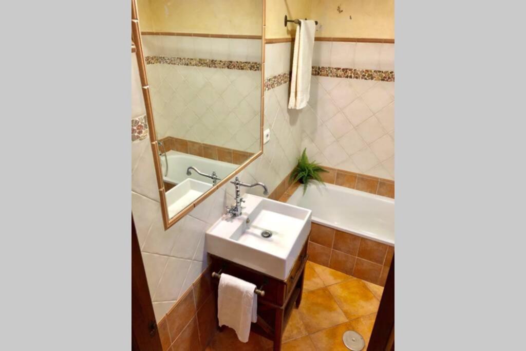 Gatu Premium Villa Lurberri Piscina Privada, 4 Dormitorios, 2 Banos, Parking , Jardines, " Preferente Mayores De 25 Anos Y Familias " In Y Barbacoa Chiclana de la Frontera Exteriör bild