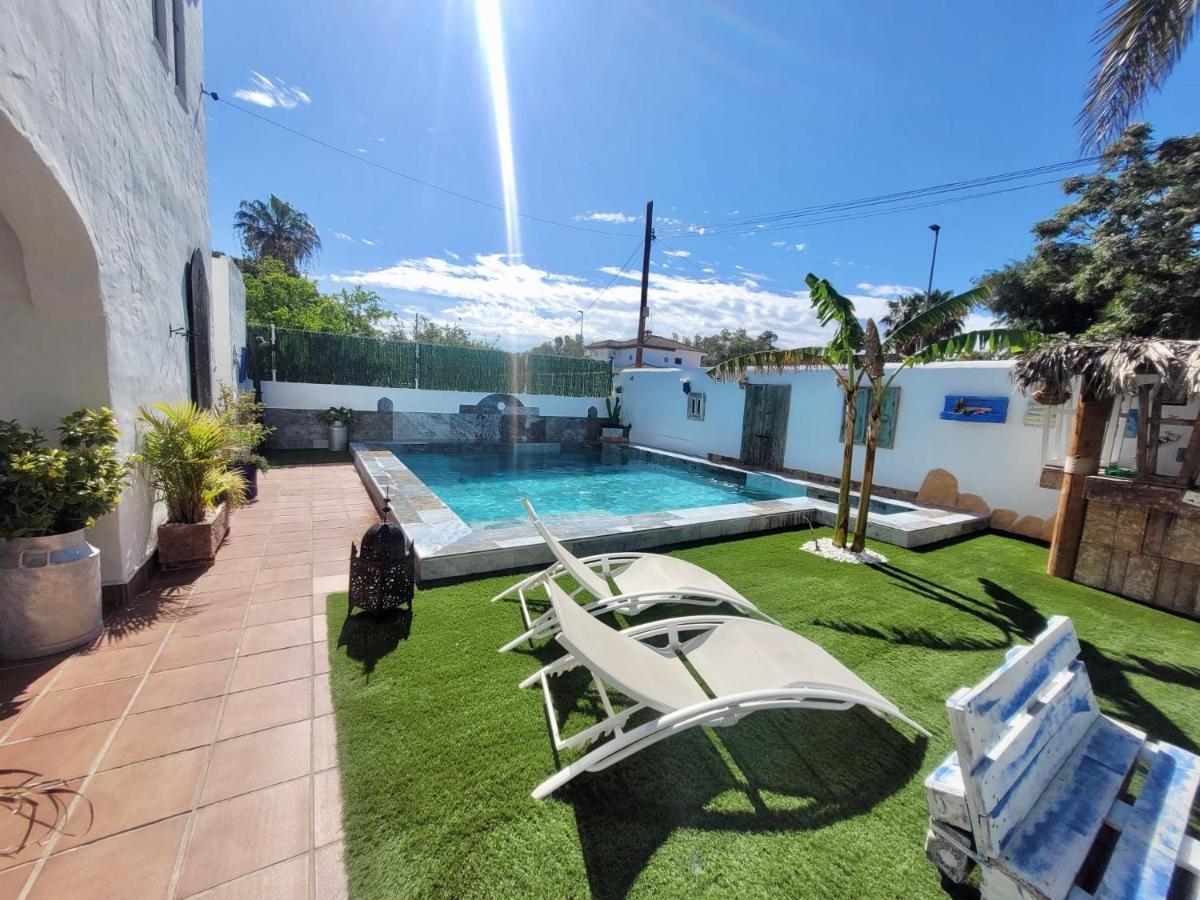 Gatu Premium Villa Lurberri Piscina Privada, 4 Dormitorios, 2 Banos, Parking , Jardines, " Preferente Mayores De 25 Anos Y Familias " In Y Barbacoa Chiclana de la Frontera Exteriör bild